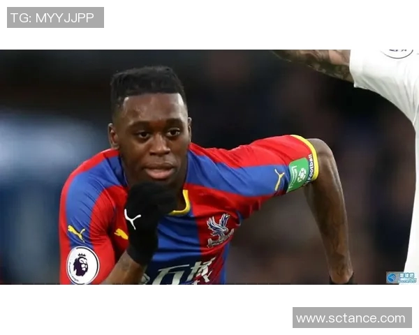 足球名宿卡片收藏热潮揭秘 球星背后的历史与传奇故事