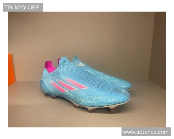 球星专属定制足球鞋:性能与个性完美融合的顶级选择 球星专属定制足球鞋:性能与个性完美融合的顶级选择