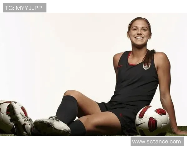 美女偶遇足球球星现场互动瞬间引发粉丝狂热反应惊艳全场 美女偶遇足球球星现场互动瞬间引发粉丝狂热反应惊艳全场